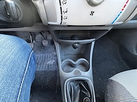 Peugeot 107 1.0i 12v trendy,2008 - afbeelding 4 van  27