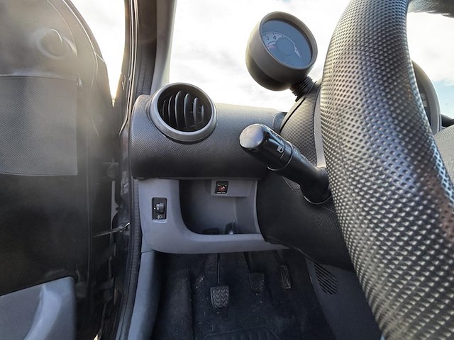 Peugeot 107 1.0i 12v trendy,2008 - afbeelding 8 van  27