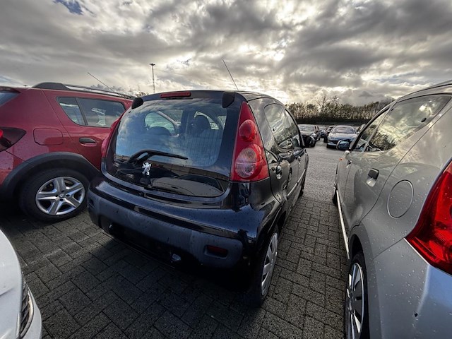 Peugeot 107 1.0i 12v trendy,2008 - afbeelding 22 van  27