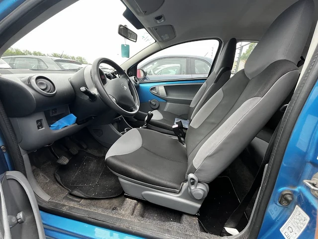 Peugeot 107 1.0i 12v urban 68, 2007 - afbeelding 6 van  21
