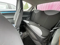 Peugeot 107 1.0i 12v urban 68, 2007 - afbeelding 7 van  21