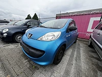 Peugeot 107 1.0i 12v urban 68, 2007 - afbeelding 1 van  21