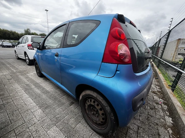 Peugeot 107 1.0i 12v urban 68, 2007 - afbeelding 17 van  21