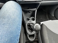Peugeot 107 1.0i 12v urban 68, 2007 - afbeelding 21 van  21