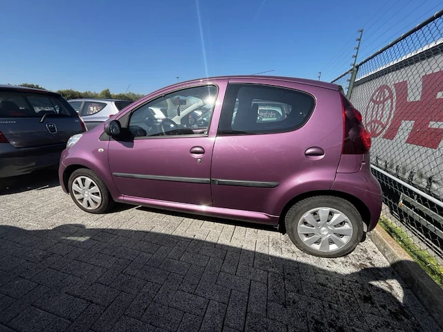 Peugeot 107 1.0i active 68, 2012 - afbeelding 24 van  27
