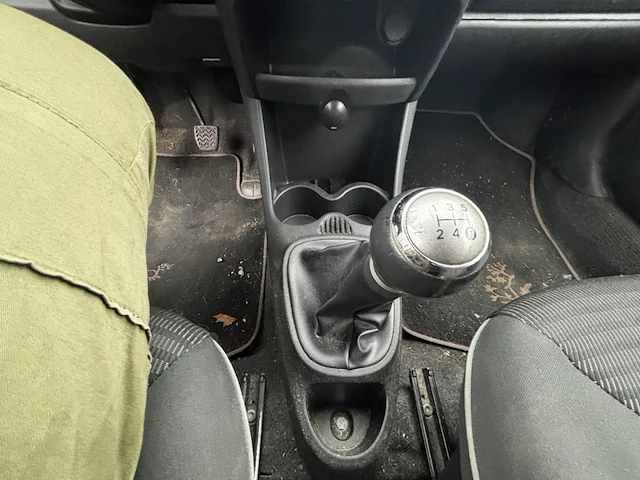 Peugeot 107 1.0i envy,2012 - afbeelding 4 van  23