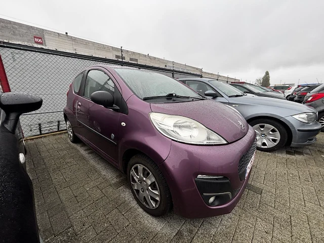 Peugeot 107 1.0i envy,2012 - afbeelding 17 van  23