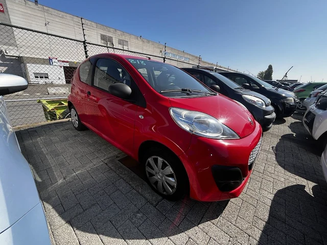 Peugeot 107, 2012 - afbeelding 23 van  33