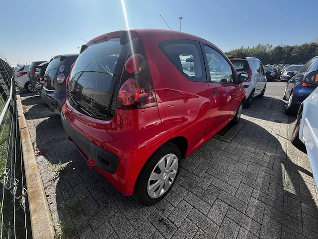 Peugeot 107, 2012 - afbeelding 28 van  33