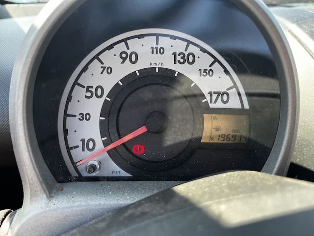 Peugeot 107, 2012 - afbeelding 30 van  33