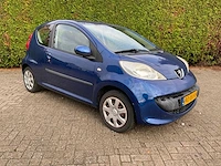 Peugeot 107 90-xk-kh - afbeelding 1 van  29