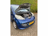 Peugeot 107 90-xk-kh - afbeelding 15 van  29
