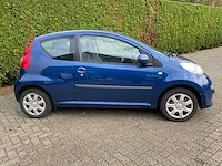 Peugeot 107 90-xk-kh - afbeelding 25 van  29