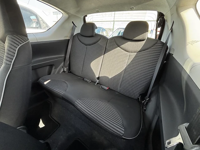 Peugeot 107,2014 - afbeelding 7 van  24