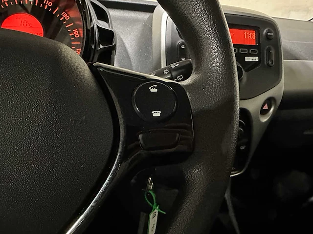 Peugeot 108 1.0 e-vti active 69pk 2017, nj-386-l - afbeelding 14 van  41