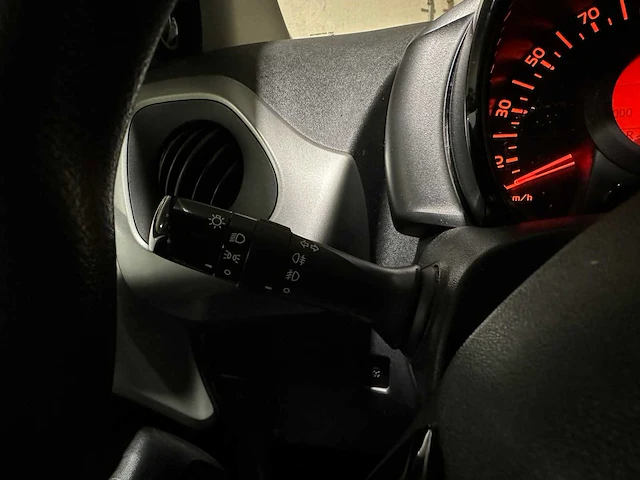 Peugeot 108 1.0 e-vti active 69pk 2017, nj-386-l - afbeelding 17 van  41