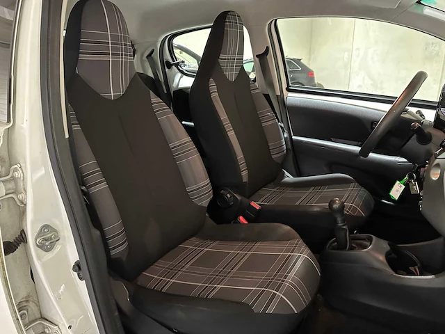 Peugeot 108 1.0 e-vti active 69pk 2017, nj-386-l - afbeelding 27 van  41