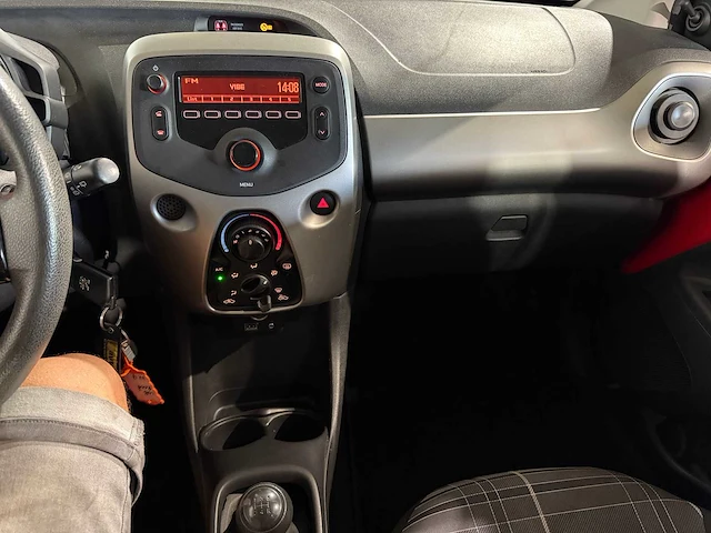 Peugeot 108 1.0 e-vti active, pn-903-f - afbeelding 2 van  12