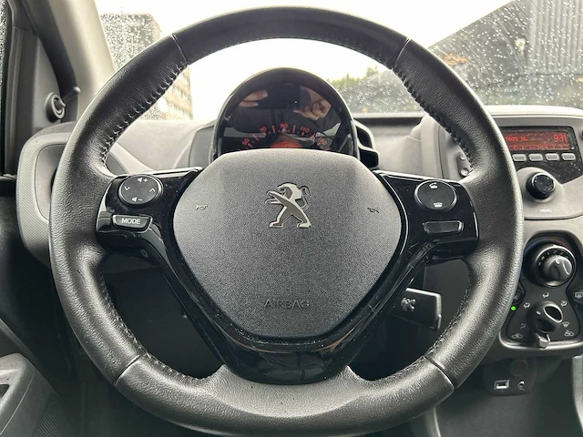 Peugeot 108 1.0 e-vti active | zd-795-v - afbeelding 13 van  24
