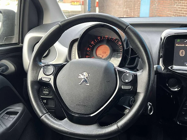 Peugeot 108 1.2 puretech allure 2017 | pk-866-f i - afbeelding 6 van  32