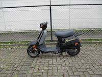 Peugeot 2 tact - snorscooter - rapido - scooter - afbeelding 1 van  10