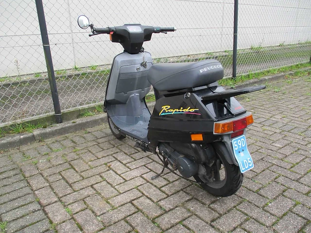 Peugeot 2 tact - snorscooter - rapido - scooter - afbeelding 9 van  10