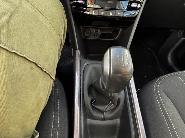 Peugeot 2008 1 2i puretech style,2015 - afbeelding 4 van  24