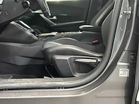 Peugeot 2008 1.2 pt allure pack 131pk 2022, p-613-xn - afbeelding 32 van  46