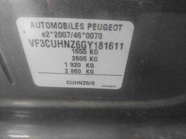 Peugeot 2008 1.2 pt bl executive , ; kz-484-b - afbeelding 22 van  22
