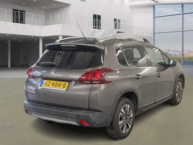Peugeot 2008 1.2 pt bl executive , ; kz-484-b - afbeelding 3 van  22