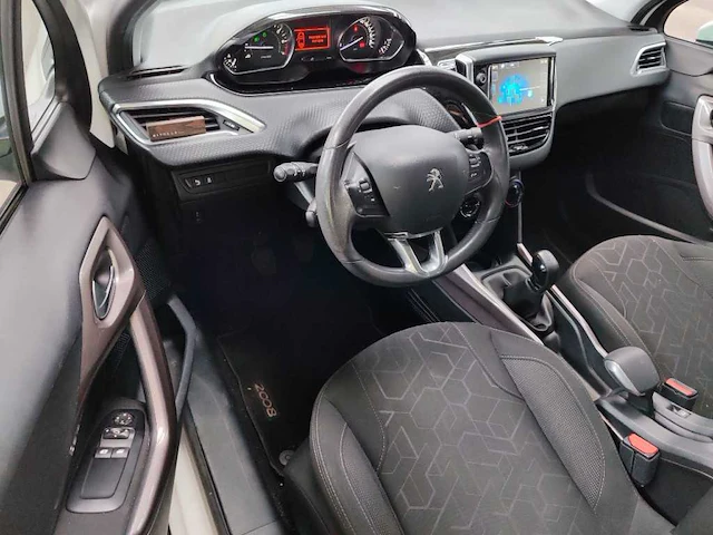 Peugeot 2008 1.2 puret. blue lion , ; jg-012-f - afbeelding 15 van  19