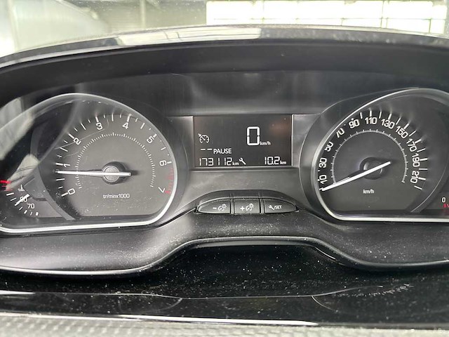 Peugeot 2008 1.2 puret. blue lion , ; kp-027-x - afbeelding 18 van  18