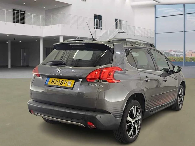 Peugeot 2008 1.2 puret. urban c , ; hj-181-n - afbeelding 12 van  18