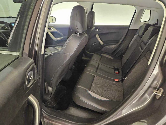 Peugeot 2008 1.2 puret. urban c , ; hj-181-n - afbeelding 15 van  18