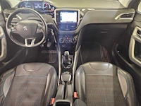 Peugeot 2008 1.2 puret. urban c , ; hj-181-n - afbeelding 16 van  18