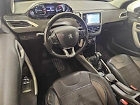 Peugeot 2008 1.2 puret. urban c , ; hj-181-n - afbeelding 18 van  18