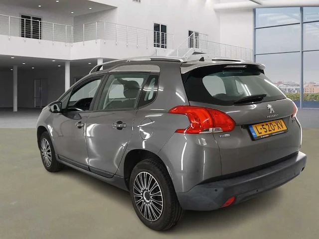 Peugeot 2008 1.2 puretech access , ; l-520-xv - afbeelding 11 van  16