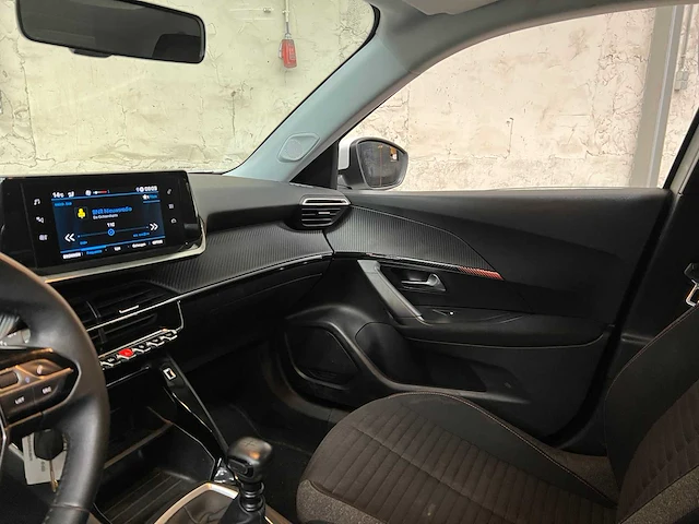 Peugeot 2008 1.2 puretech active 101pk 2022, n-304-tx - afbeelding 13 van  40