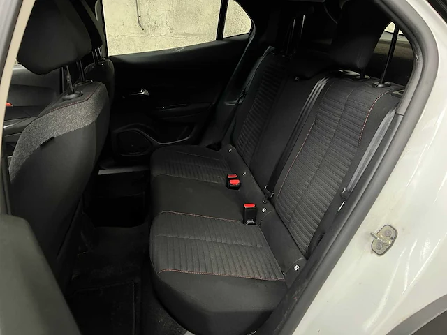 Peugeot 2008 1.2 puretech active 101pk 2022, n-304-tx - afbeelding 30 van  40