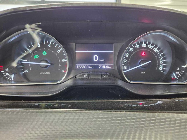 Peugeot 2008 1.2 puretech active; hp-713-p - afbeelding 6 van  15