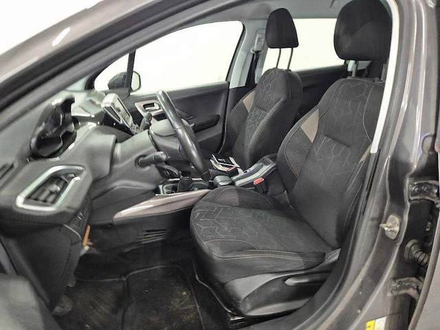 Peugeot 2008 1.2 puretech active; hp-713-p - afbeelding 13 van  15