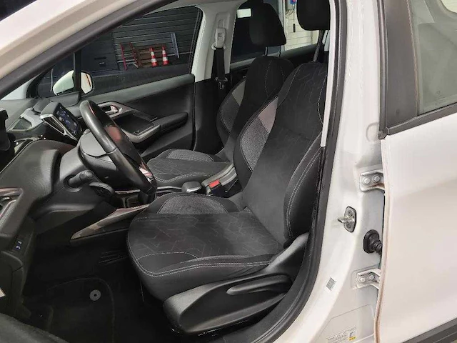 Peugeot 2008 1.2 puretech active, nz-741-p - afbeelding 17 van  18