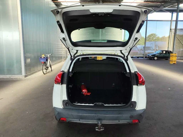 Peugeot 2008 1.2 puretech allure , ; gh-929-b - afbeelding 4 van  15