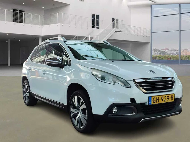 Peugeot 2008 1.2 puretech allure , ; gh-929-b - afbeelding 8 van  15