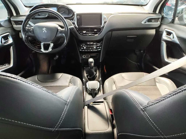 Peugeot 2008 1.2 puretech allure , ; gh-929-b - afbeelding 15 van  15