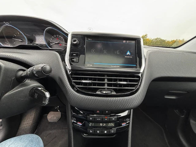 Peugeot 2008 1.2 puretech allure s&s 110 at, 2018 - afbeelding 3 van  27