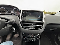 Peugeot 2008 1.2 puretech allure s&s 110 at, 2018 - afbeelding 3 van  27