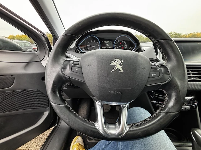Peugeot 2008 1.2 puretech allure s&s 110 at, 2018 - afbeelding 6 van  27