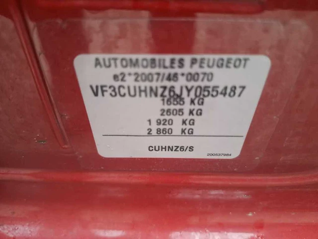 Peugeot 2008 1.2 puretech allure; tp-577-f - afbeelding 14 van  21