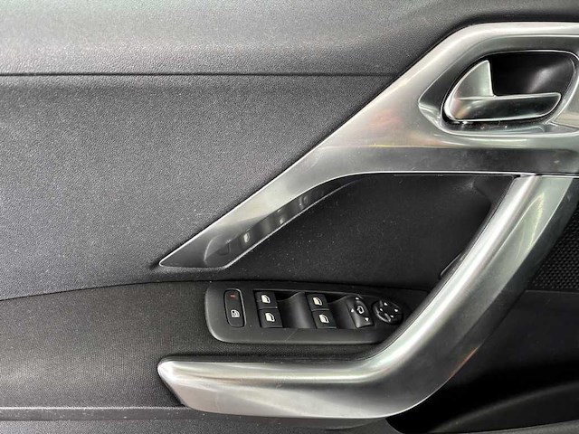 Peugeot 2008 1.2 puretech allure , zg-666-p - afbeelding 3 van  17